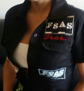 Famous stars and strip womens small